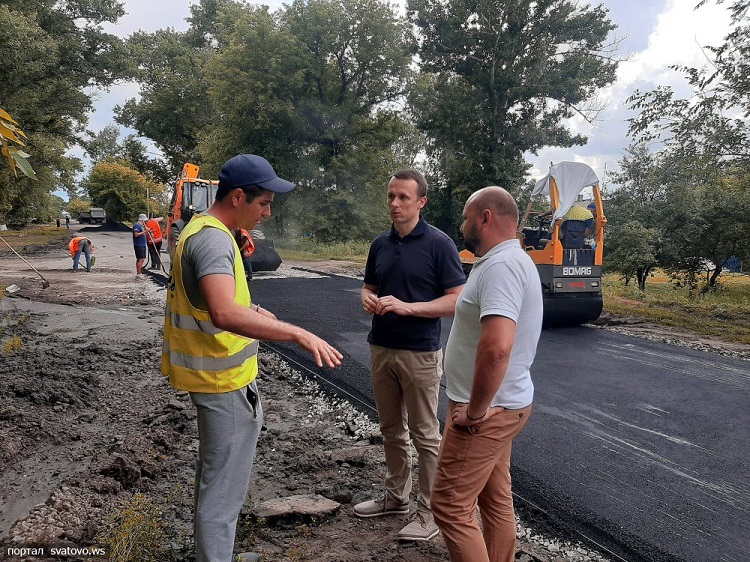 На Луганщині розпочався ремонт дороги "Сватове-Новочервоне"