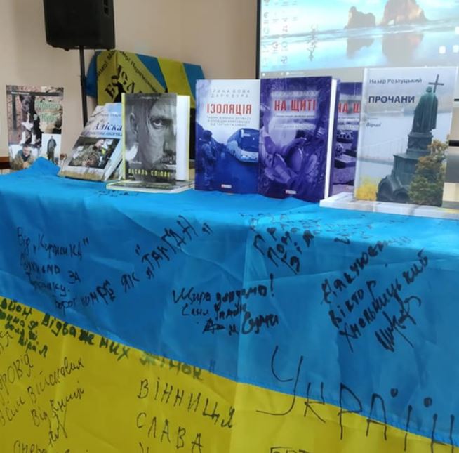 "Люди не понимают, какие вещи происходят в плену": писательница о жестоких пыточных оккупированного РФ Донбасса