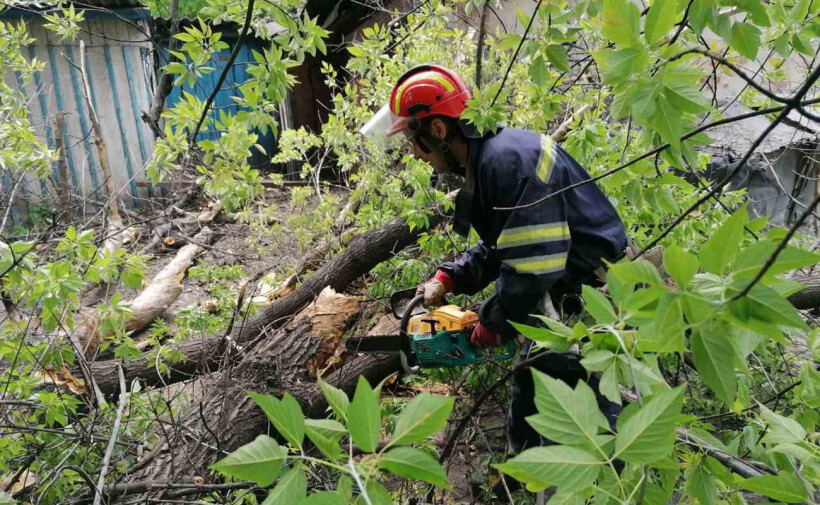 На Донеччині через погодні умови без енергопостачання сталися 5 населених пунктів