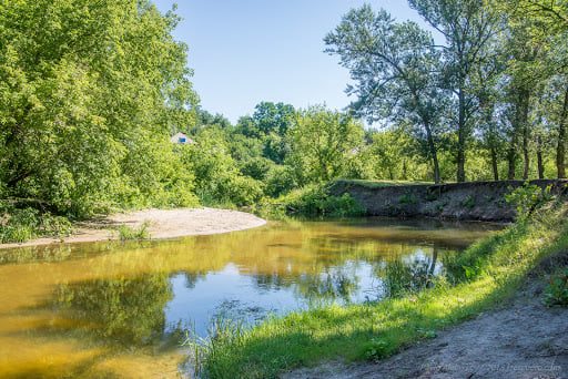 Одну из рек на Луганщине признали непригодной для купания