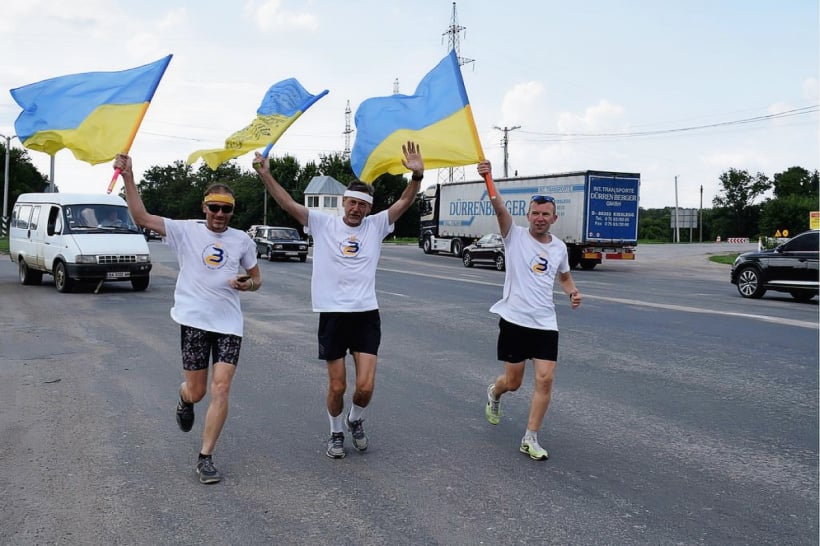 Надмарафонський пробіг "Схід і Захід - разом" наближається до Донеччини: як приєднатися