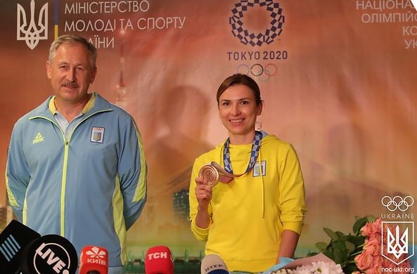 В Україну повернулася чотириразова медалістка Олімпійських ігор