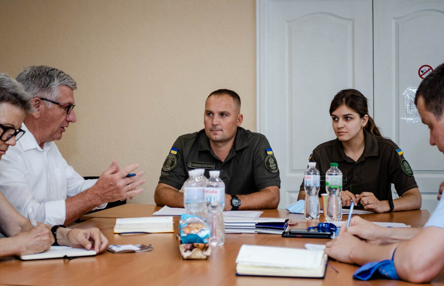Военнослужащие Национальной гвардии Украины встретились с представителями Консультативной миссии ЕС в Северодонецке