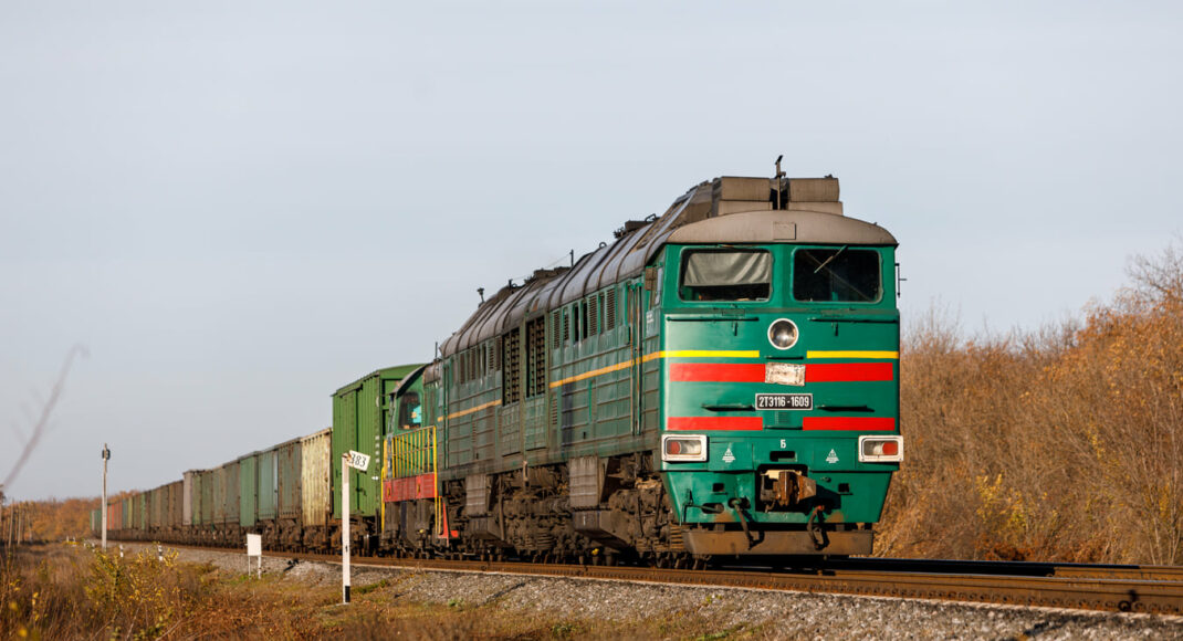 На Донецкой железной дороге капитально отремонтировали 6 локомотивов с начала года