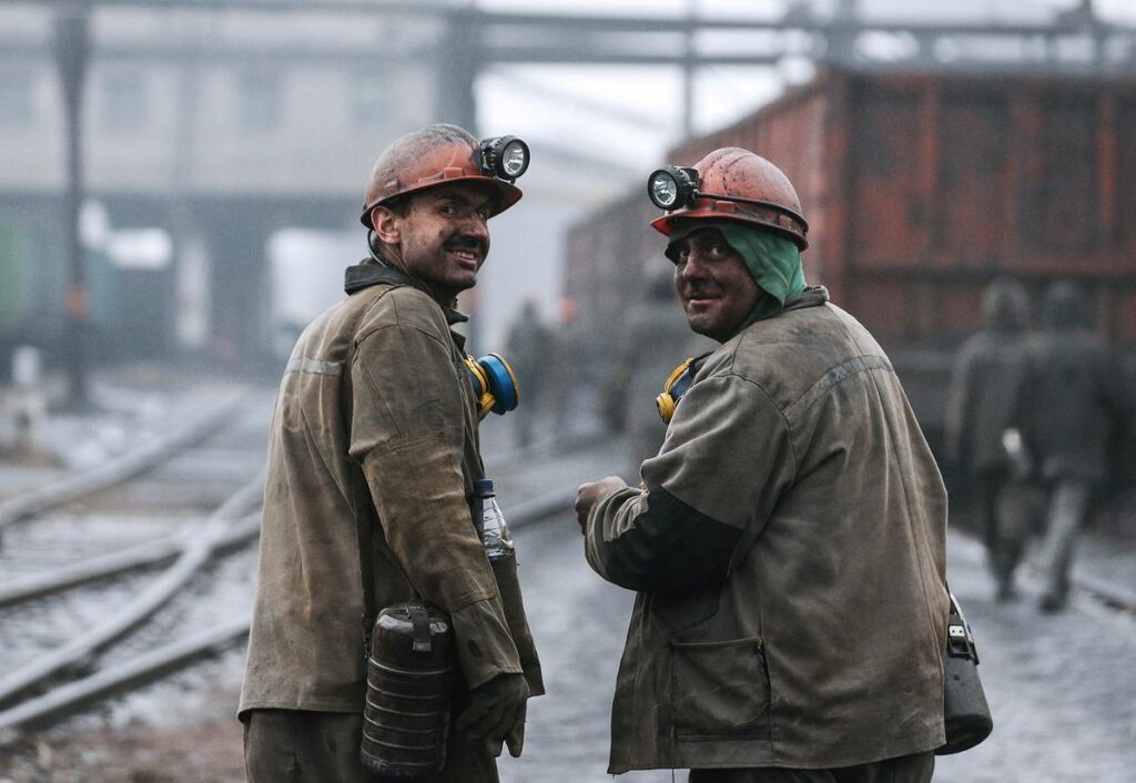шахтеры Донбасс