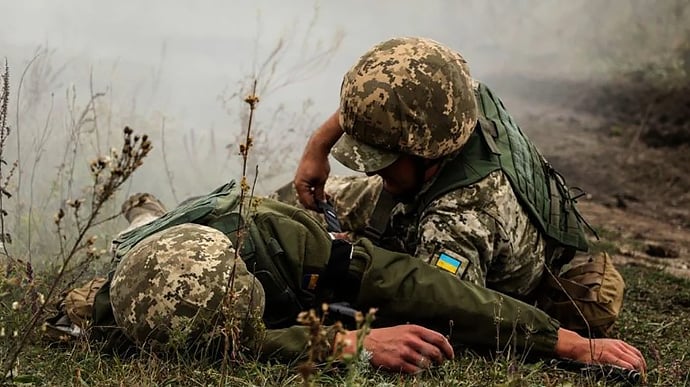 На Луганщині після обстрілу бойовиків шість воїнів ЗСУ отримали акубаротравми