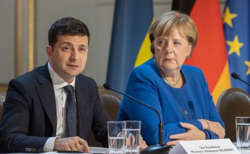 Зеленський та Меркель обговорили ситуацію на Донбасі та скупчення військ Росії