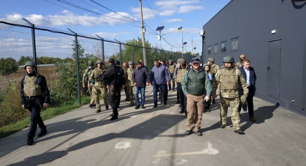 На КПВВ "Станица Луганская" заработает обновленная режимная зона