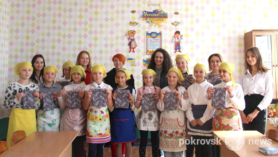 В одній зі шкіл Покровська відкрилася сучасна артстудія