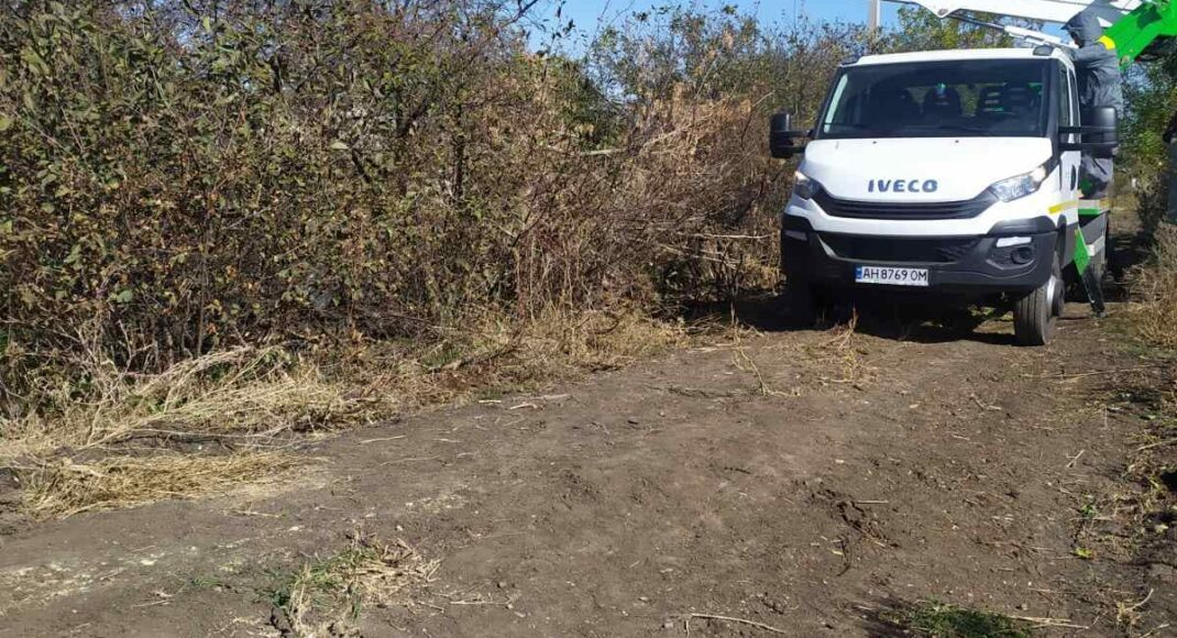 На Донеччині відновлено електропостачання двох прифронтових сіл після обстрілу бойовиків