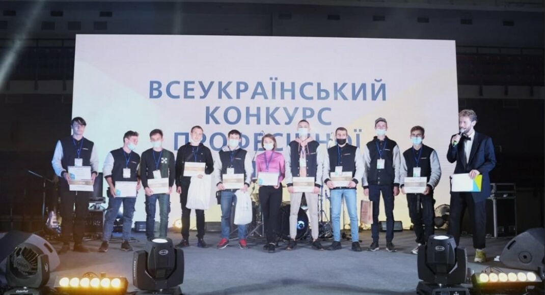 У Маріуполі визначені кращі фахівці регіону в рамках конкурсу WorldSkills Ukraine 2022 (фото)