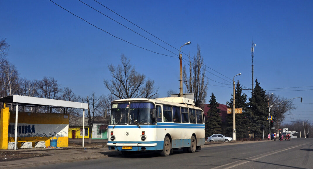 В оккупированной Горловке приостанавливают движение троллейбусов и меняют маршруты автобусов