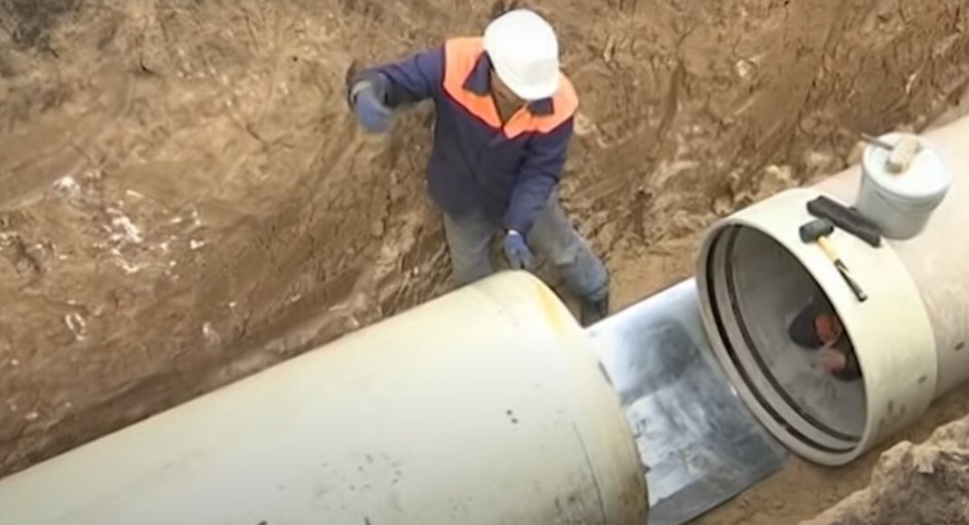 Біля Слов'янська прокладають нову гілку Другого Донецького водопроводу