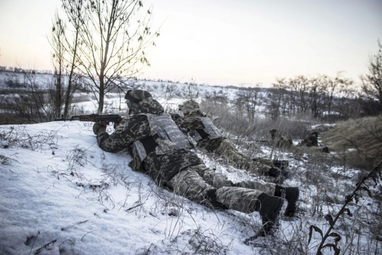 День в ООС: 9 обстрілів, поранено двох українських захисників