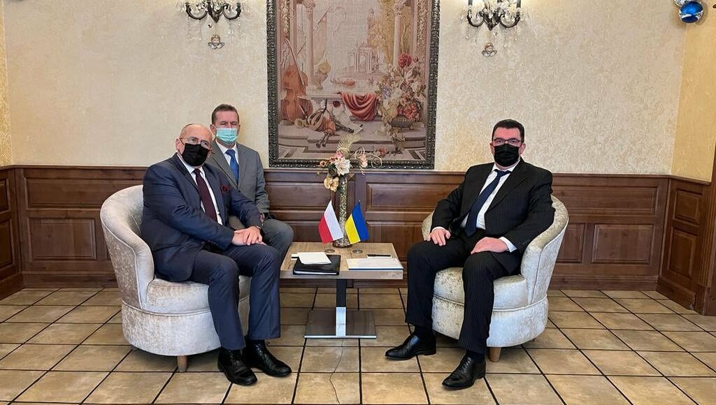 Секретарь СНБО Украины и глава МИД Польши провели переговоры по вопросам противодействия агрессии России: результаты