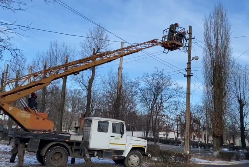 На Донеччині відновили енергопостачання 20 населених пунктів через негоду