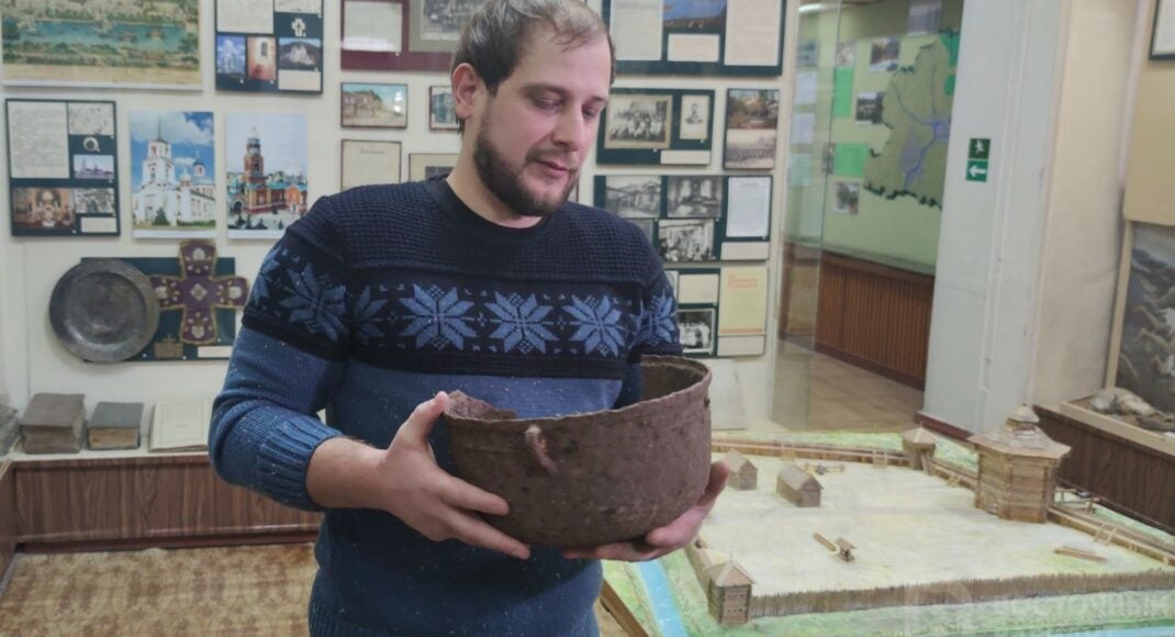 В Славянском музее появились новые уникальные экспонаты