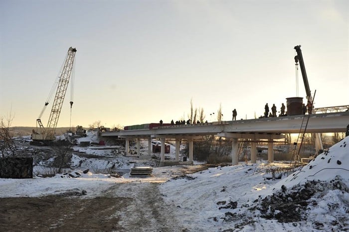 Слов'янськ - Донецьк - Маріуполь: два мости на маріупольських трасах капітально відремонтують у 2022 році