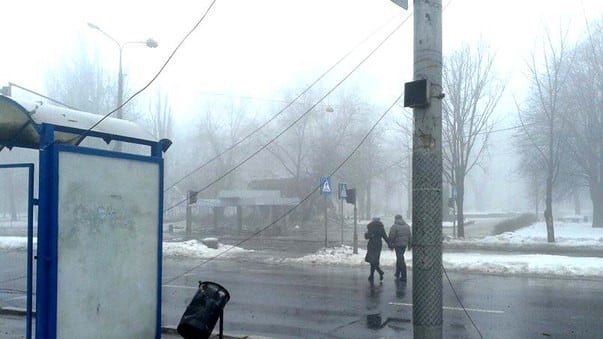 В ОРДО розігралася негода: обірвано тролеї, проїзд ускладнено, зупинка впала на проїжджу частину