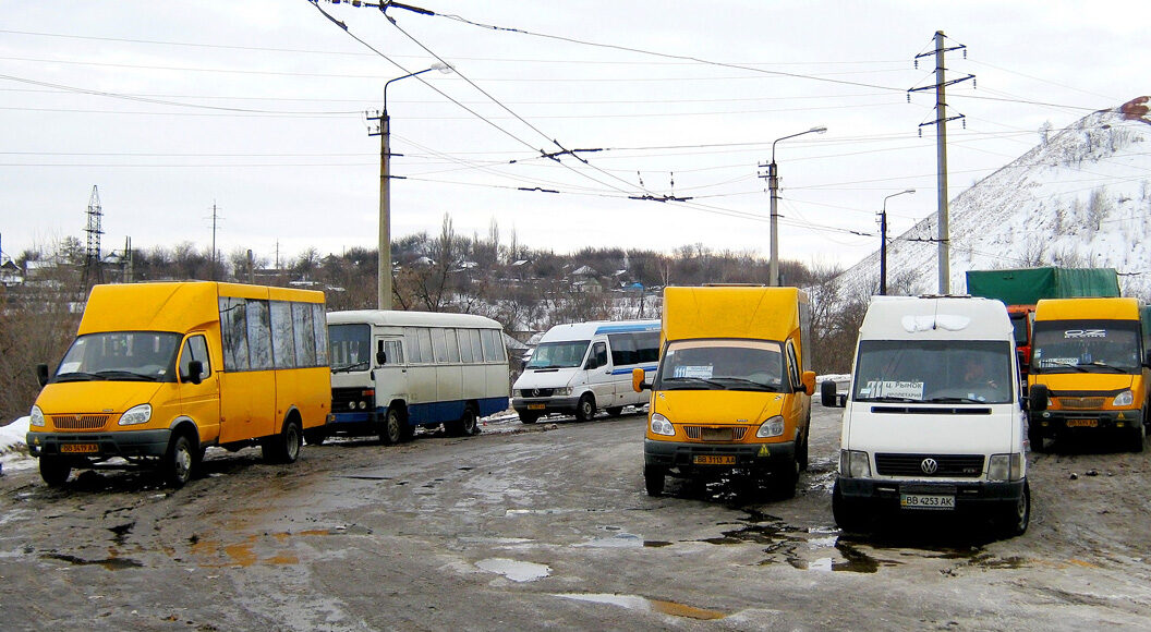 В оккупированном Луганске повысили стоимость проезда в маршрутных такси