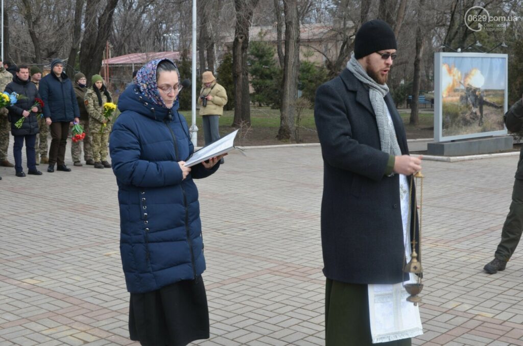 В Мариуполе почтили павших киборгов