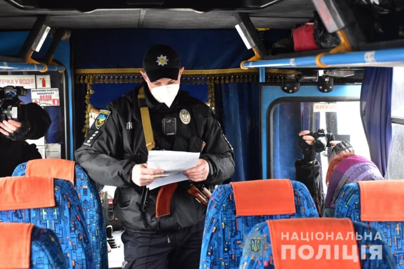 Поліцейські Донеччини склали 335 адмінпротоколів за порушення під час пасажирських перевезень