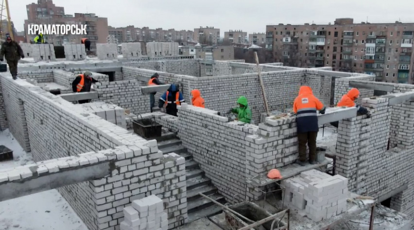 В Краматорске продолжается строительство 12-этажного  дома для переселенцев