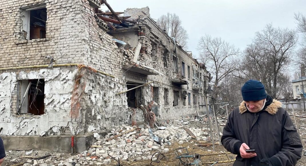 Станица Луганская оккупирована, Северодонецк готовится к обороне: Гайдай рассказал о российском вторжении на Луганщину