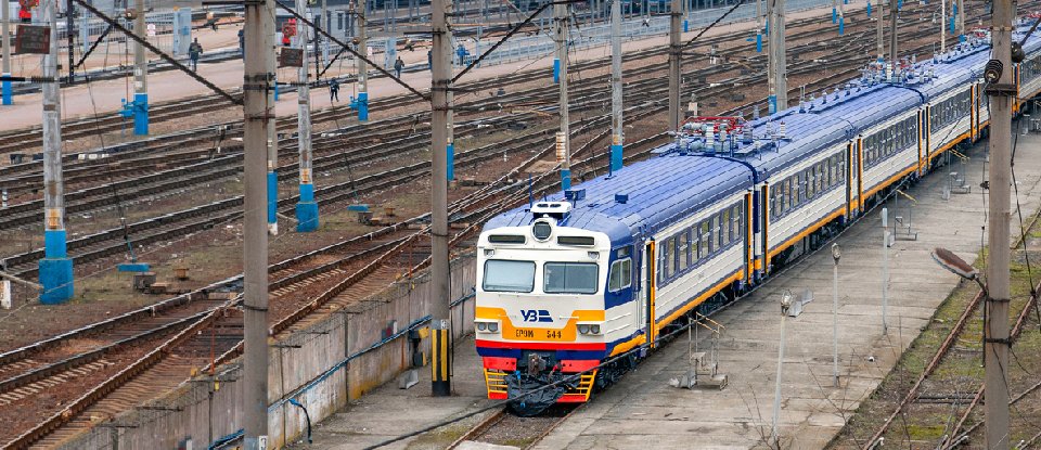 "Донецька залізниця" призначила приміські пасажирські поїзди на дільниці Покровськ – Гродівка