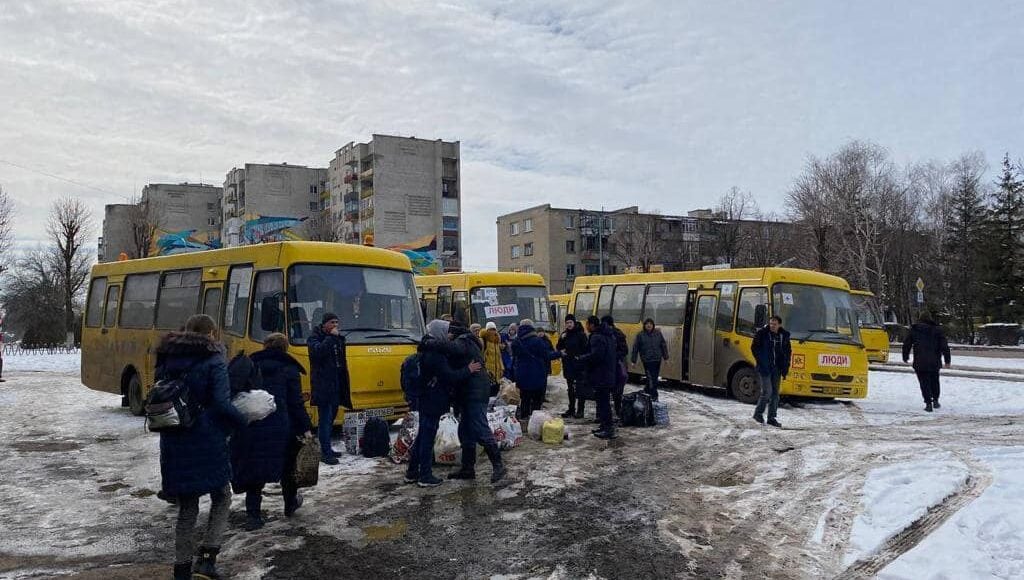 На Луганщині розповіли, як пройшла евакуація жителів і назвали число евакуйованих (відео)