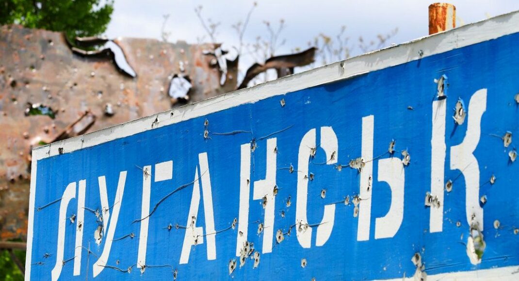 “Рубль більше не валюта”: що означає повернення гривні до Луганська