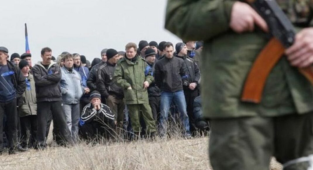 Окупанти відправляють на війну студентів із захоплених міст Луганщини, — Гайдай