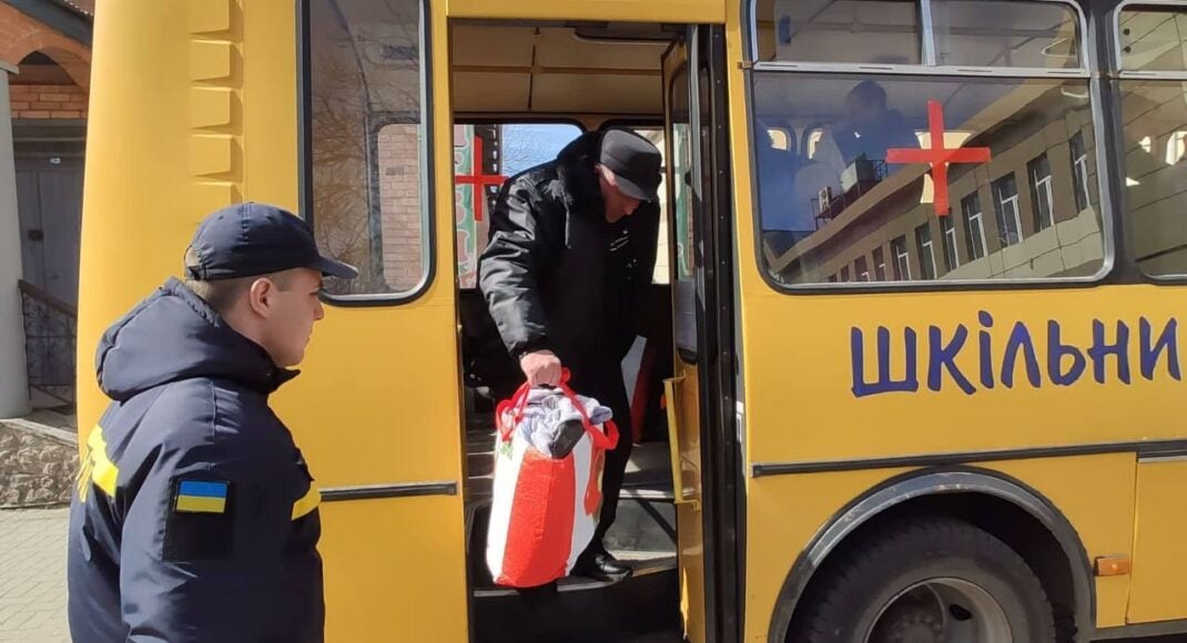 Сьогодні з Авдіївки та Вугледара продовжили евакуювати мирне населення