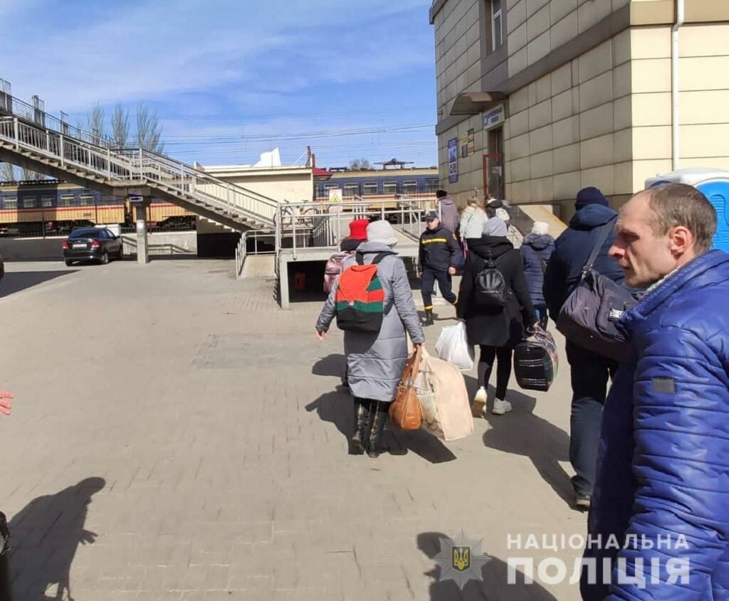 эвакуация из Авдеевки, Угледара