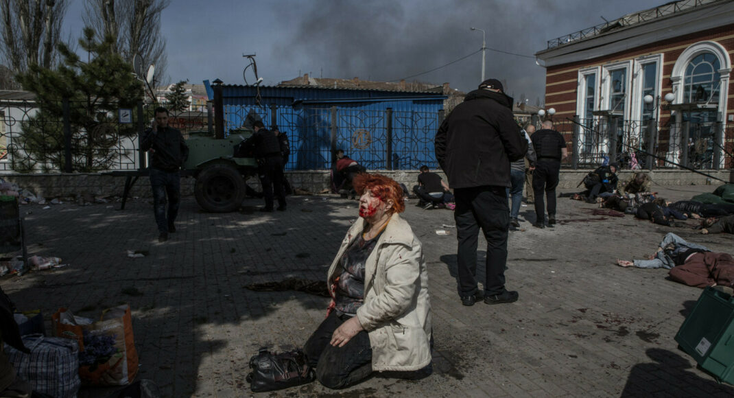 Сегодня в Днепре выписали шестерых пострадавших от ракетного удара рашистов в Краматорске