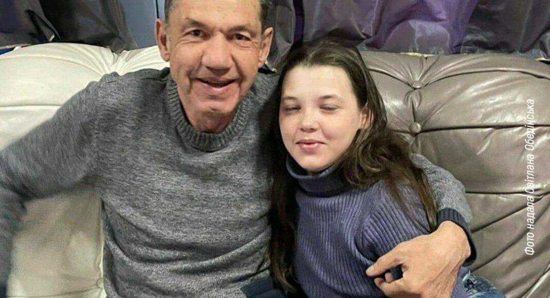 12-річну дівчинку Кіру, яку росіяни викрали з Маріуполя, повернули дідусю