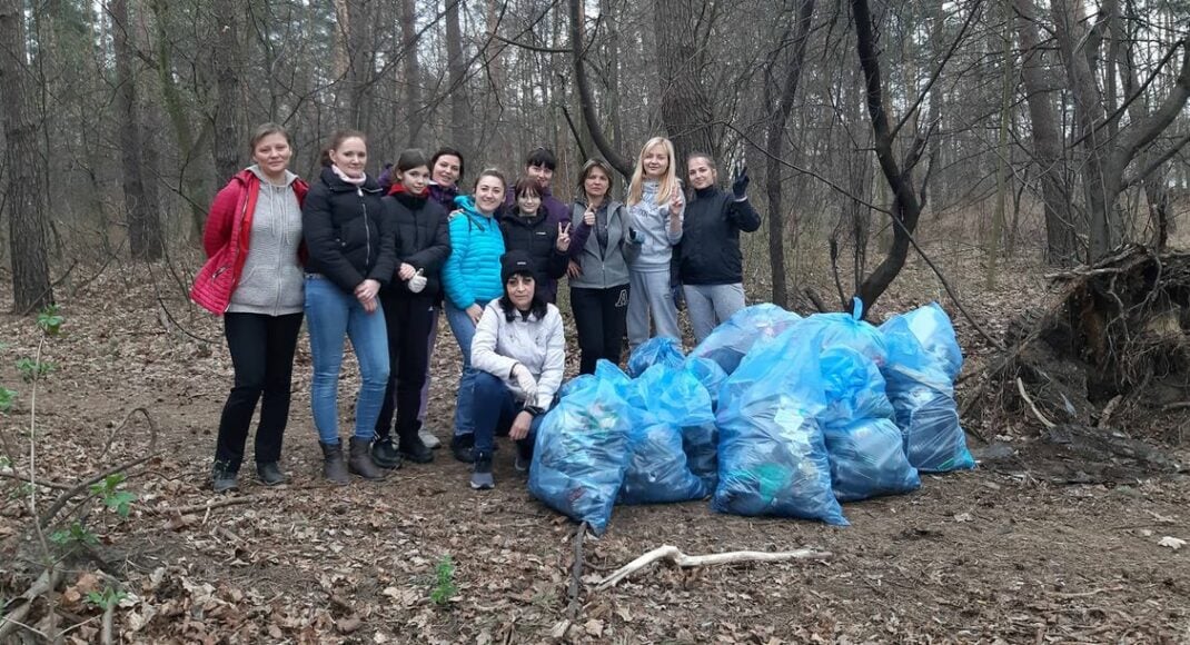 "Ми хочемо бути корисними": як українки у Польщі провели екоакцію