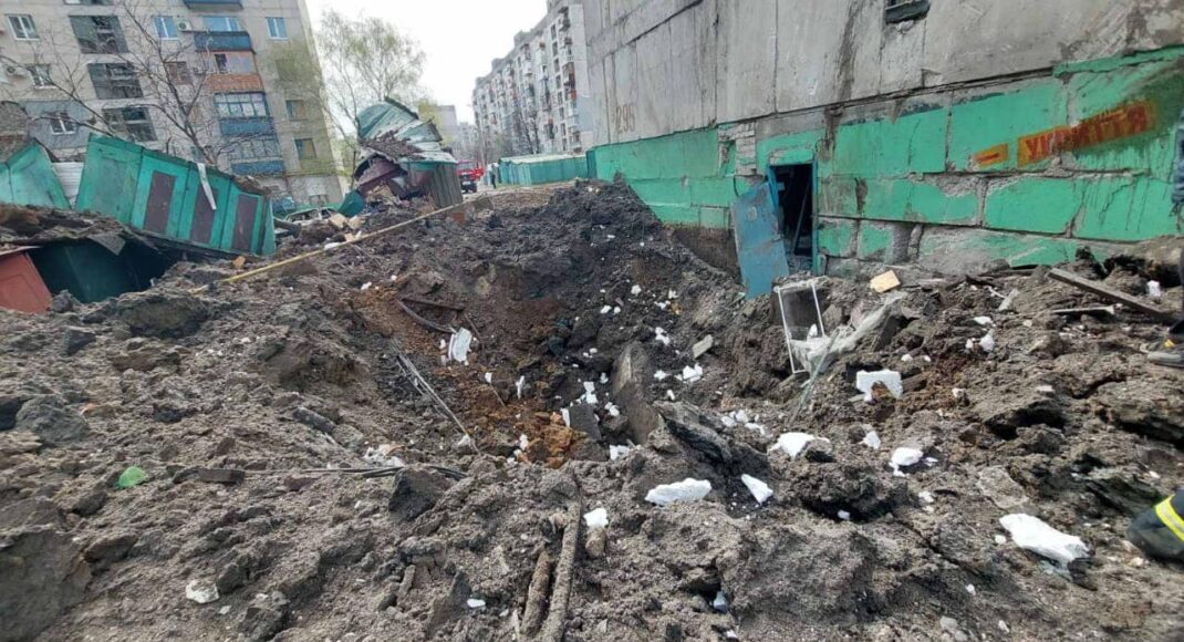 Окупанти важкою артилерією обстріляли Лисичанськ і Сєвєроденцьк: загинула одна людина