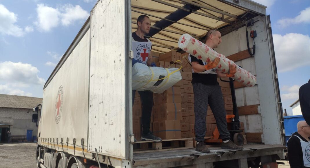 Для жителів Донецької області Червоний Хрест направив 10 тонн гуманітарної допомоги