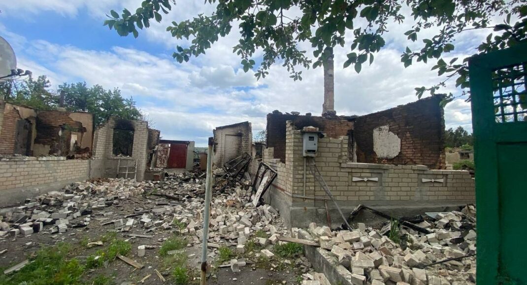 На Донетчине за сутки россияне разрушили обстрелами 45 гражданских объектов, есть погибшие и раненые