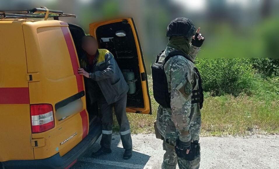 На Луганщині поліцейські допомогли працівникам служби у відновленні газу на Сєвєродонецьк