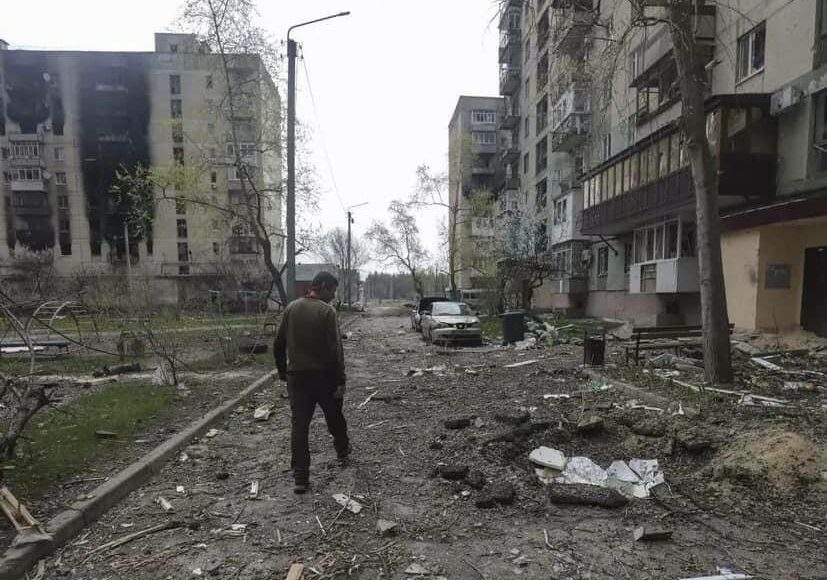 Оккупанты собираются сносить поврежденные и разрушенные дома на Луганщине, — соцсети