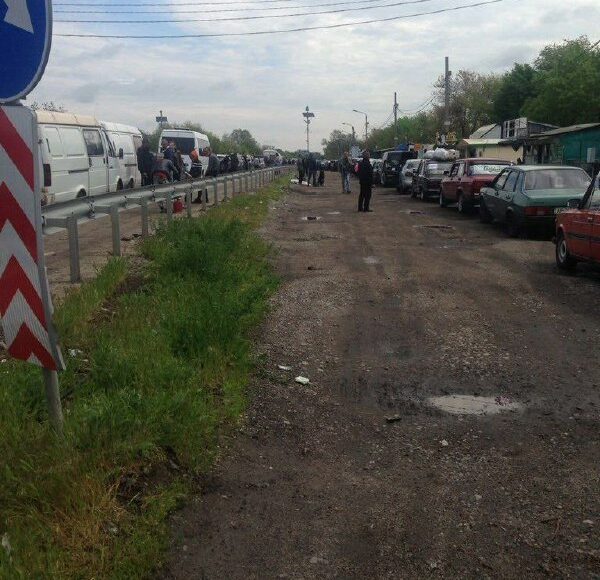 Эвакуационная колонна из Мариуполя прибыла в Запорожье, ожидали пропуска 3 дня
