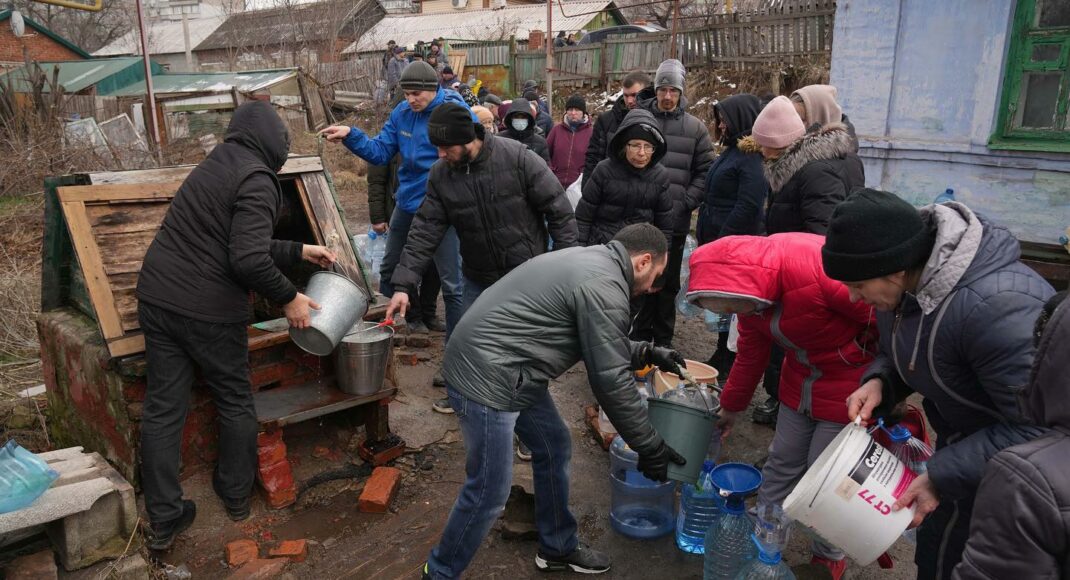 Оккупанты угрожают жителям Мариуполя прекратить завоз воды 