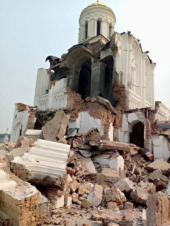 Разрушенный храм Георгиевского Скита