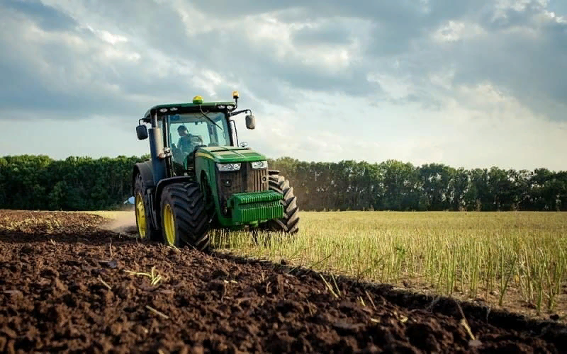 Украинское правительство расширяет программу поддержки фермеров на деоккупированных и прифронтовых территориях