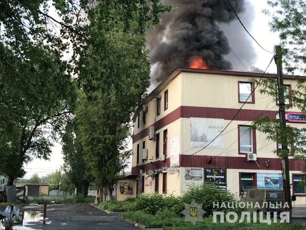 враг обстреливает Донетчину