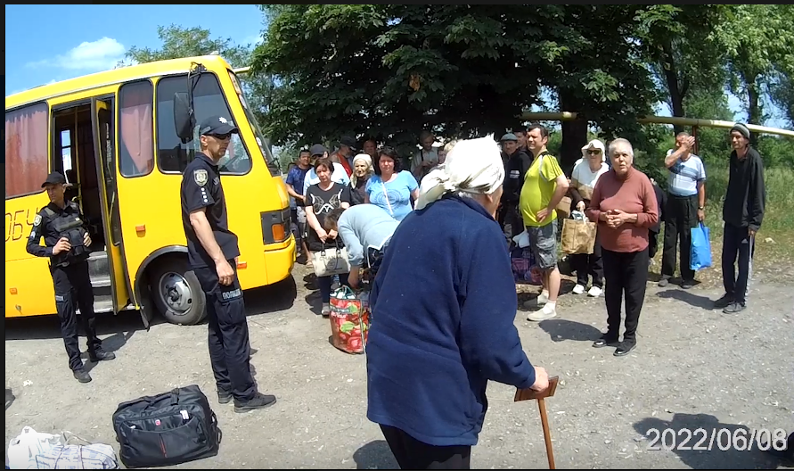 Сегодня из Славянска эвакуировали 7 маломобильных граждан, - Лях