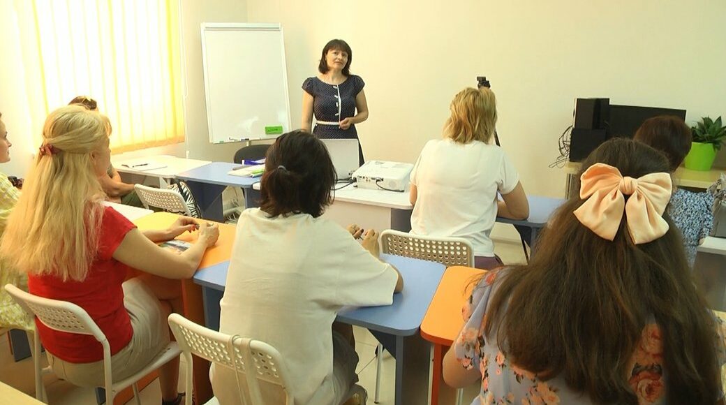 Підтримка України: нові курси для переселенців запрацювали в Хмельницькому