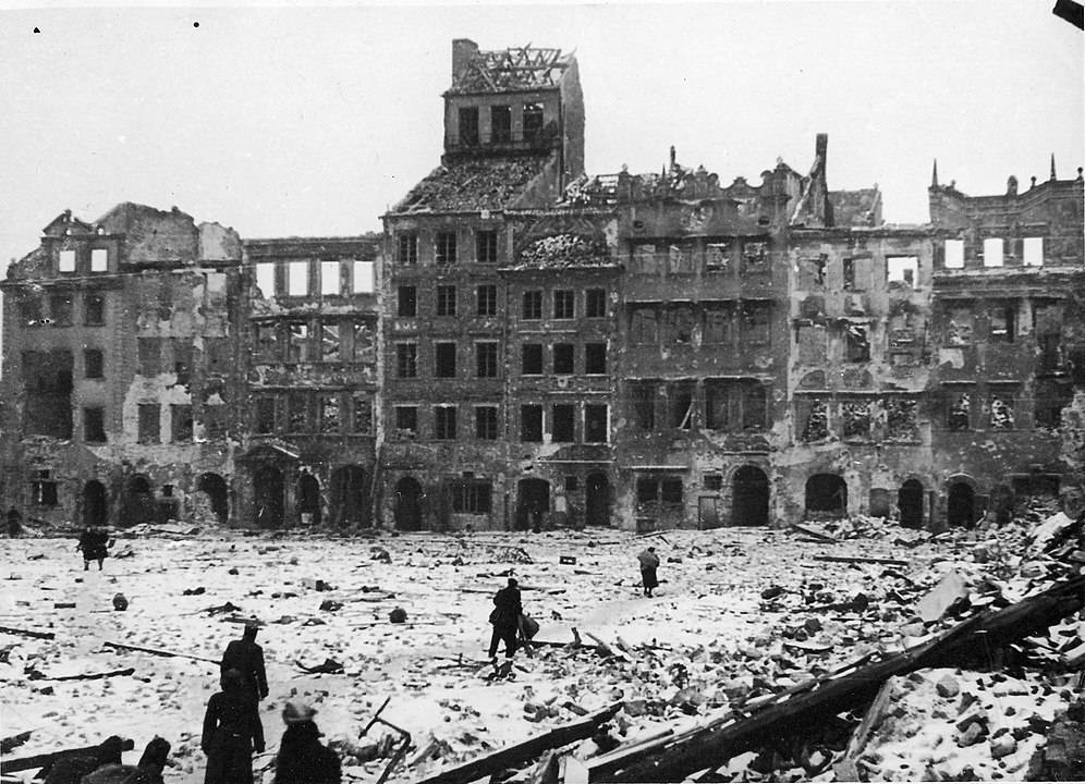 Варшава до восстановления